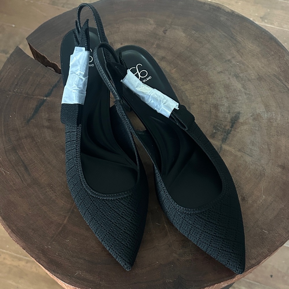 Chic Black Slingback Heels